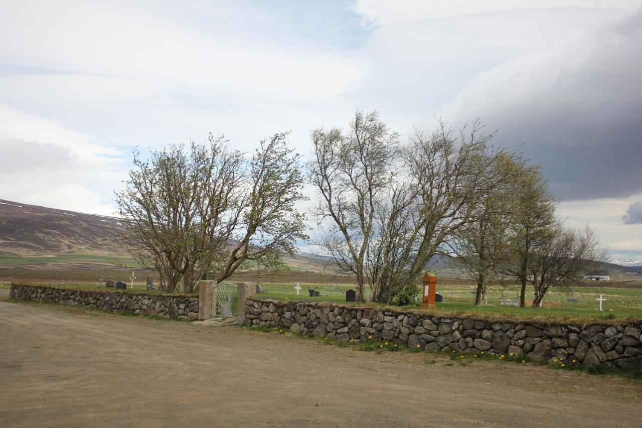 Ljosavatn * Kiðagil